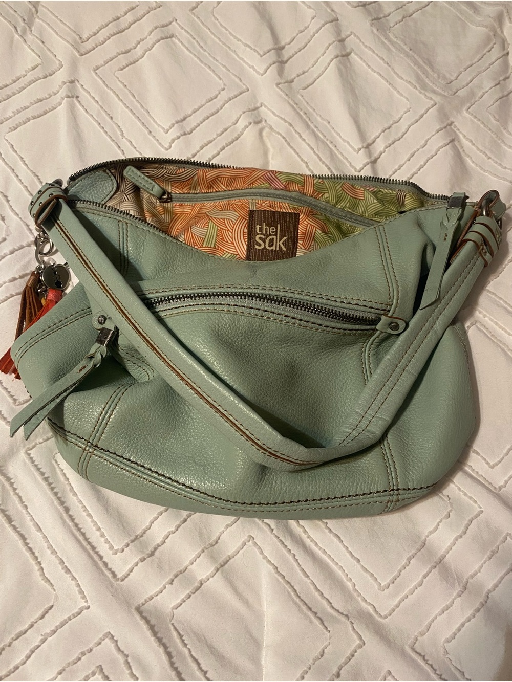 The Sak Mint Green Leather Shoulder Bag with Tassel Charm. - Picture 3 of 8